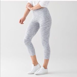 Lululemon Cropped Leggings